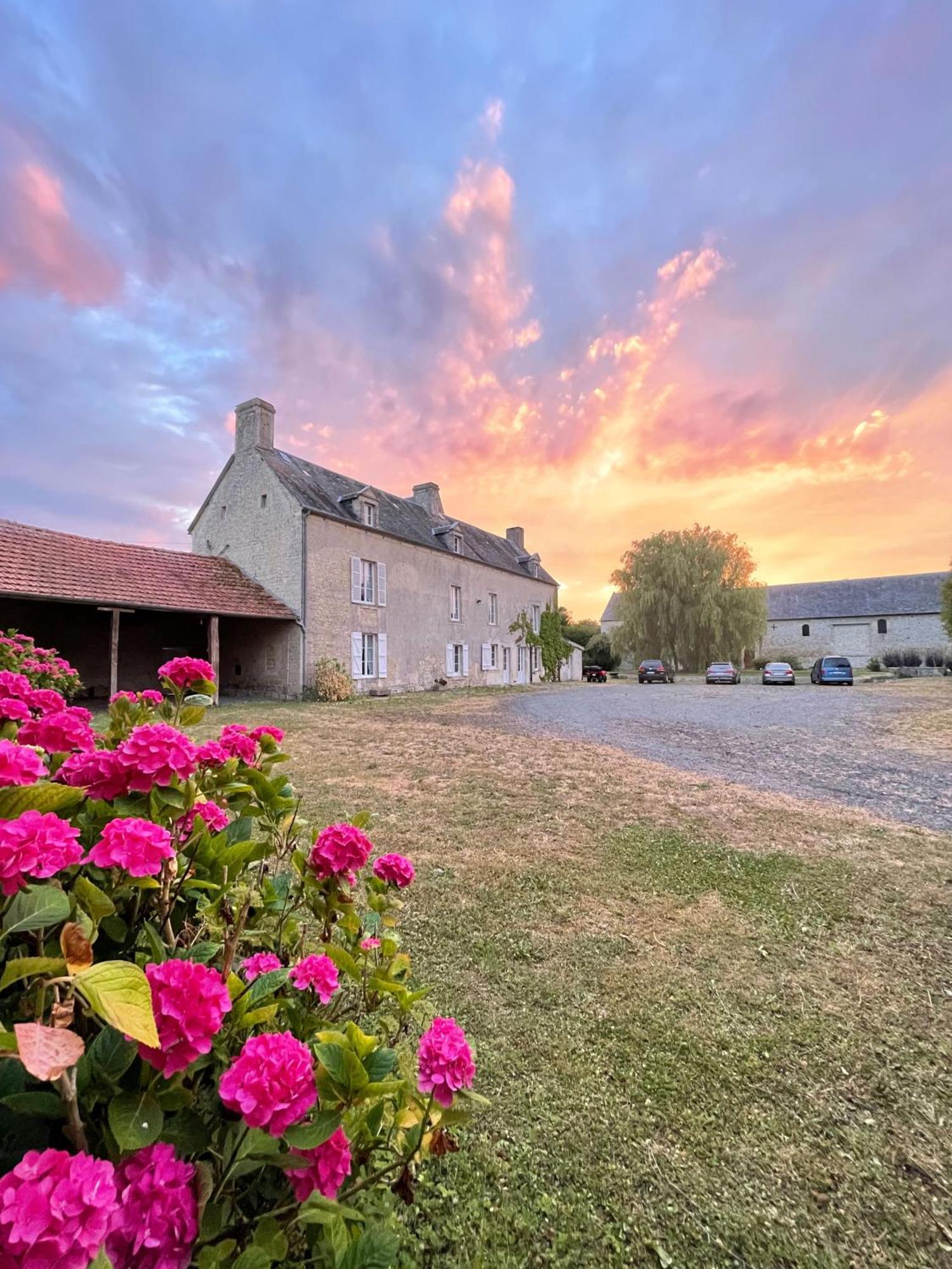 Ferme Fortifiee D Enguenard Formigny Værelse billede