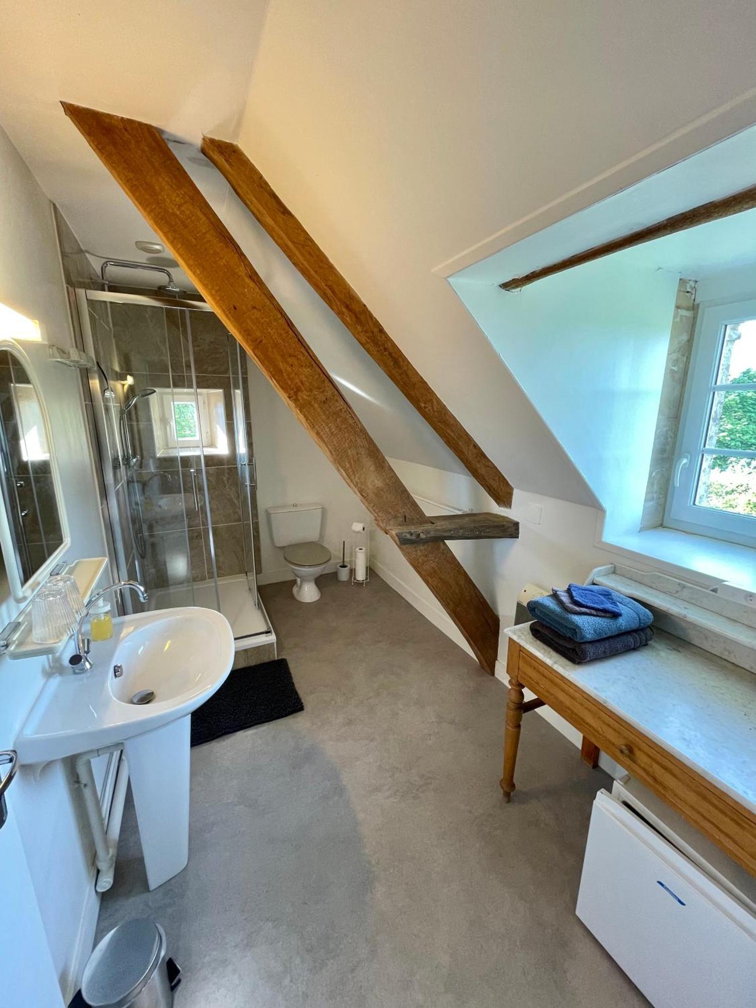 Ferme Fortifiee D Enguenard Formigny Eksteriør billede