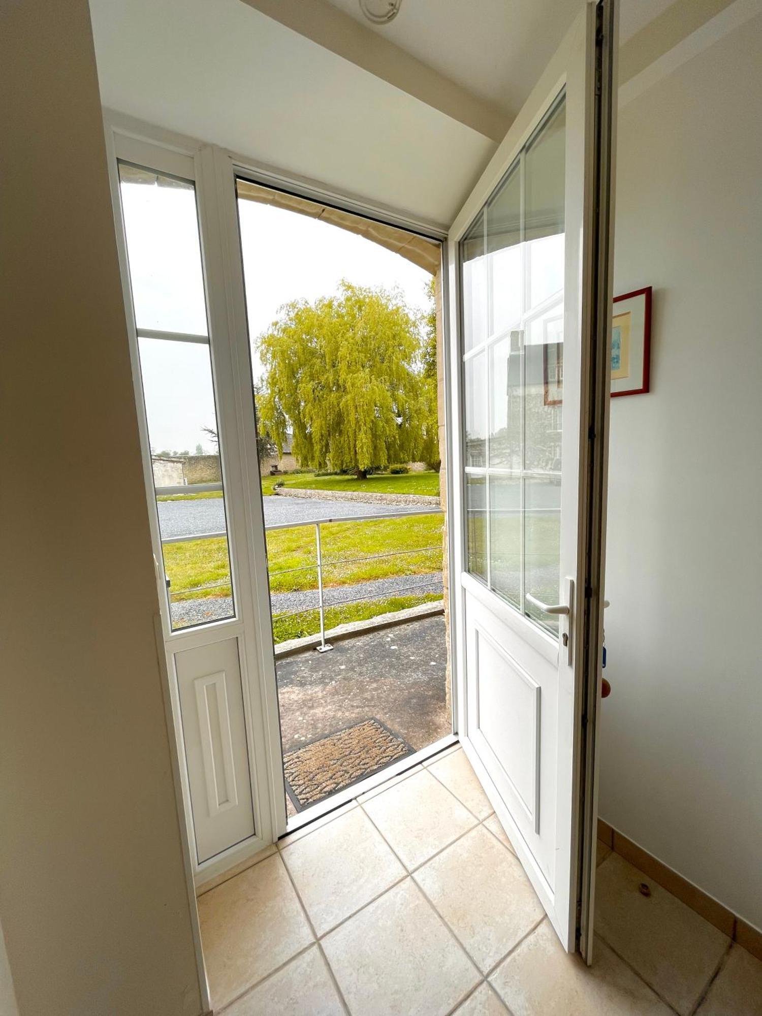 Ferme Fortifiee D Enguenard Formigny Eksteriør billede